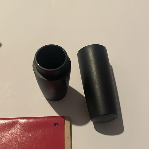 NWT MOB hydrating cream lipstick refill with lip repurpose capsule in M7 - Picture 7 of 12